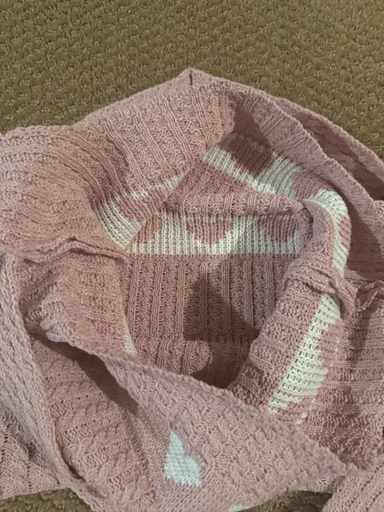 Pink Knit Heart Pattern Shoulder Bag - Picture 4 of 4